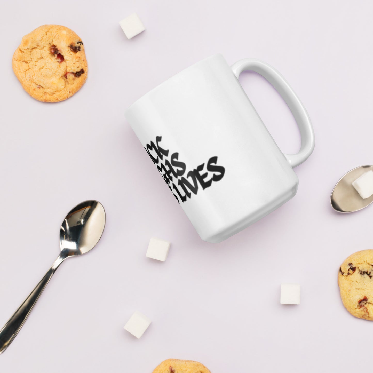 Thick thighs save lives mug